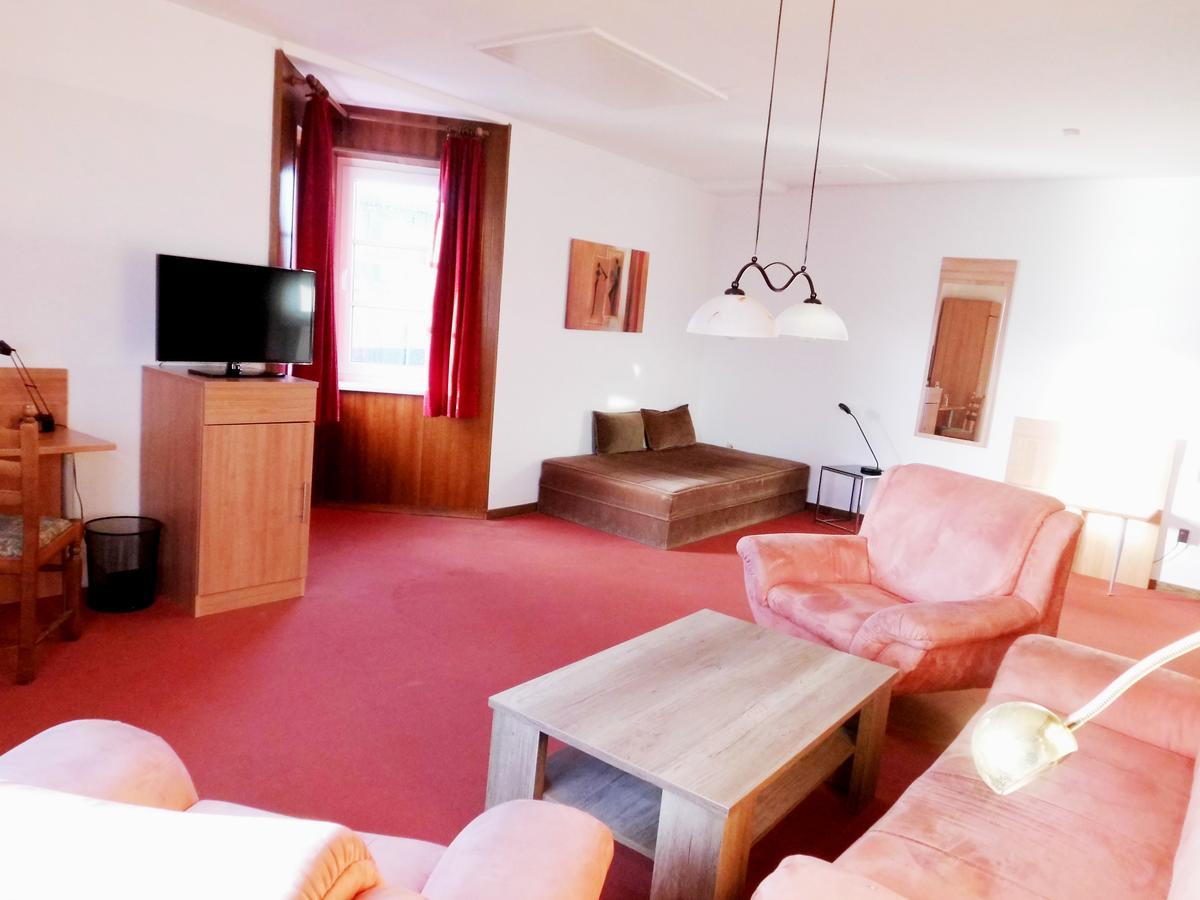 Hotel Seerose Вільгельмсгафен Екстер'єр фото